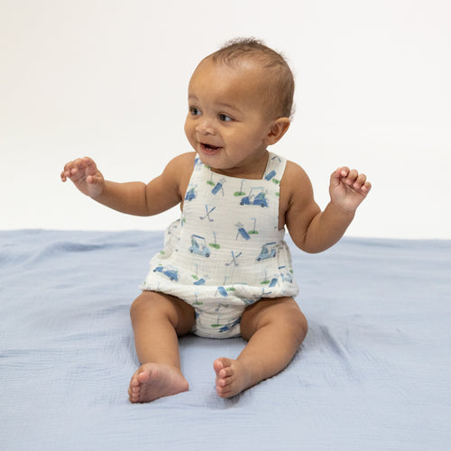 Load image 1 in gallery view