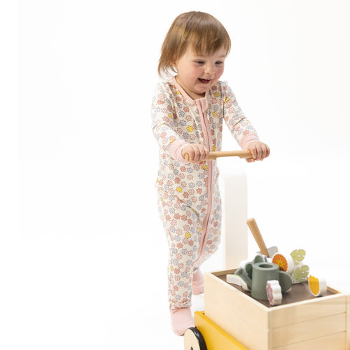 Load image 1 in gallery view