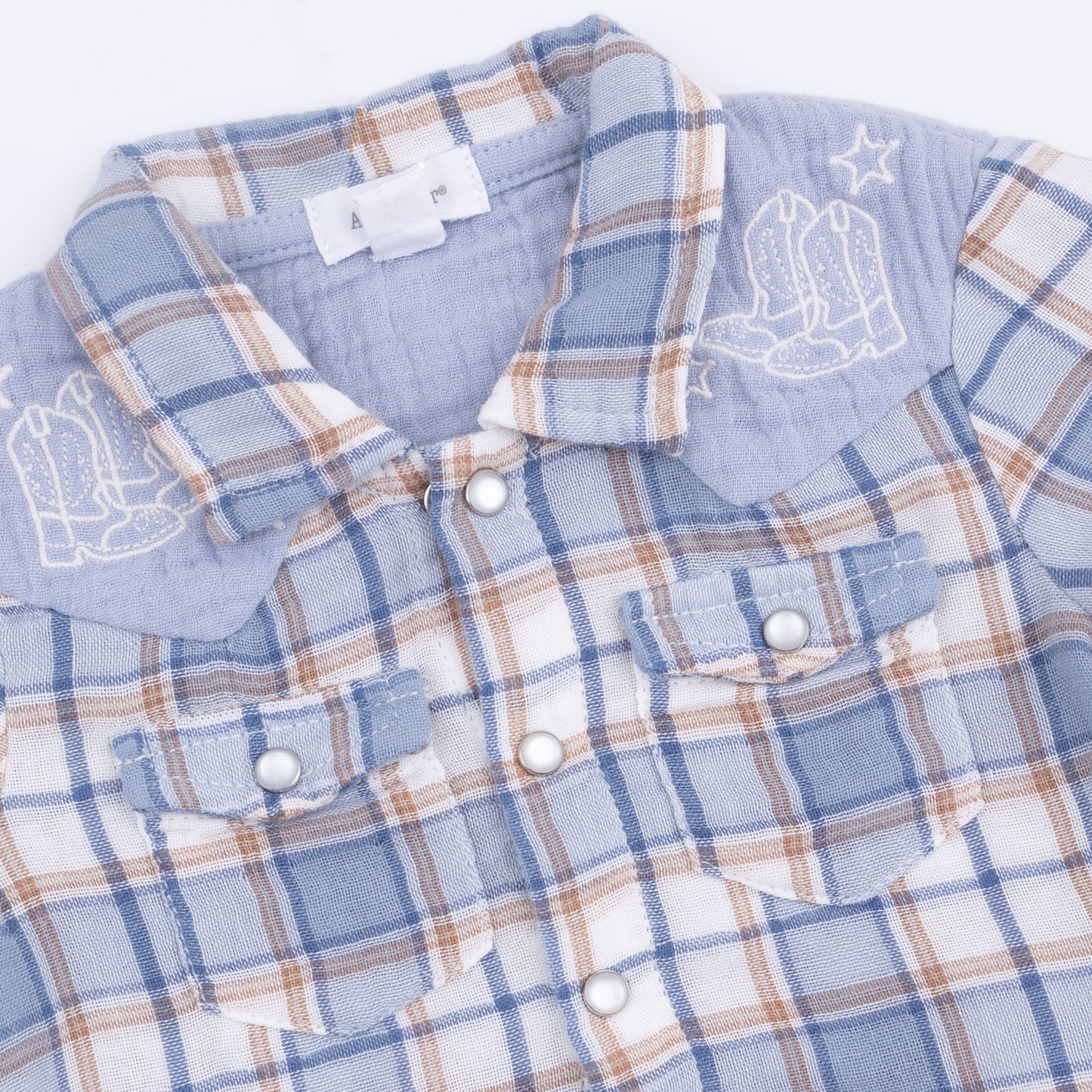 Western Boot Plaid - Short Sleeve Western Pearl Snap Shirt with Casual Short