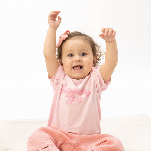 Load image 1 in gallery view