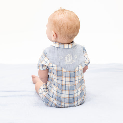 Load image 1 in gallery view