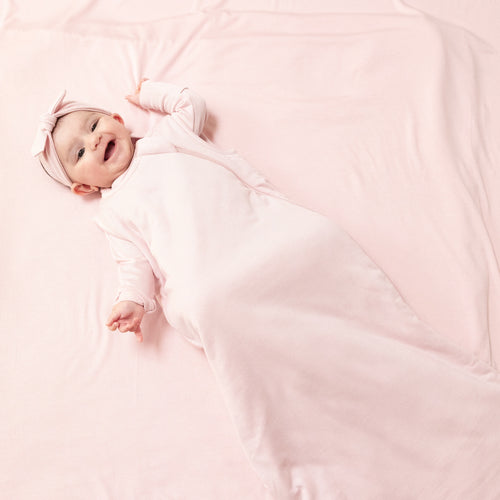 Load image 1 in gallery view