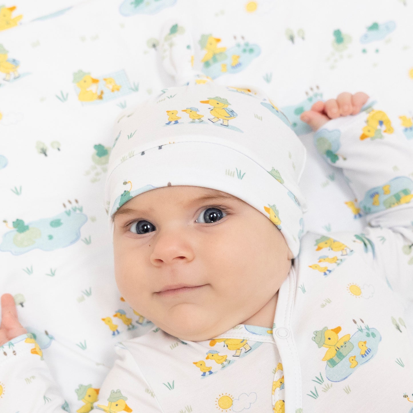 Frog and Duck Pond - Knotted Hat