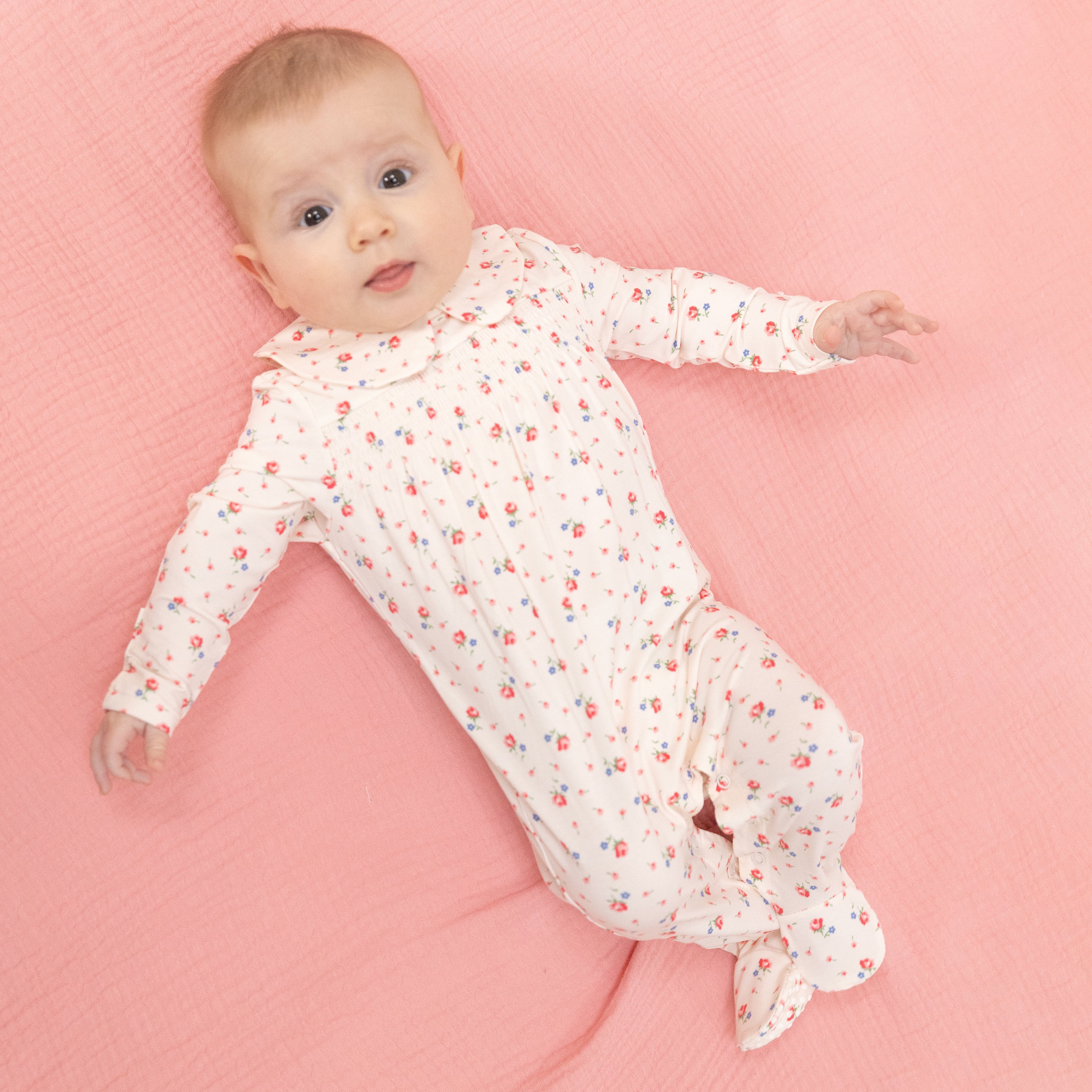 Joli Rosette - Smocked Peter Pan Snap Footie-Angel Dear