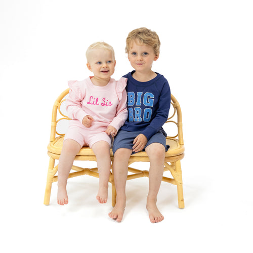 Load image 1 in gallery view