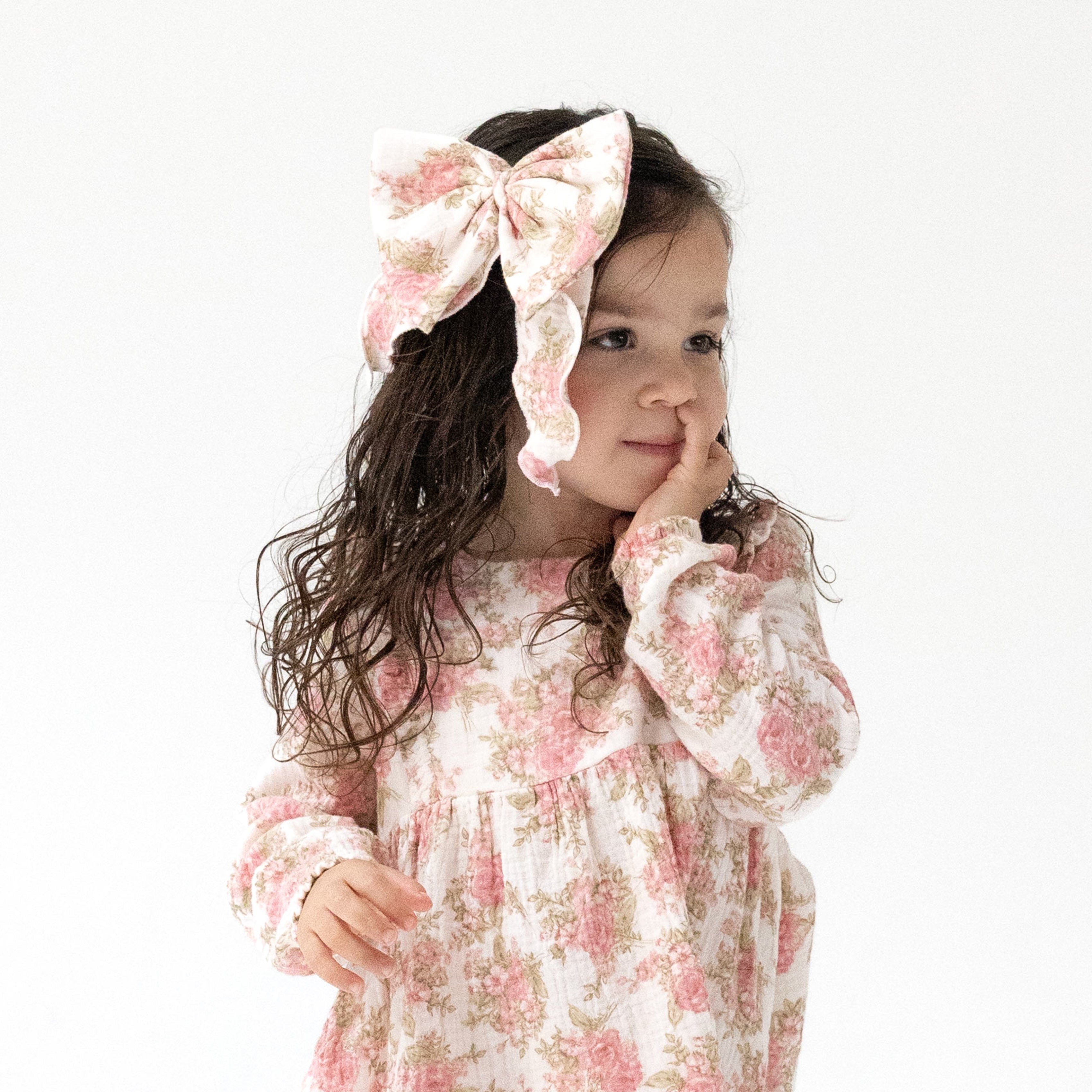 Bow with Tails Clip In in our  Heirloom Bouquets print from Angel Dear